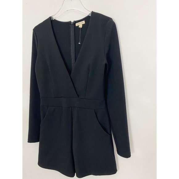 Urban Outfitters Silence + Noise Black V Neck Romper Medium - Picture 4 of 12